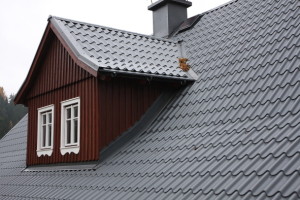 Plechová střešní krytina - zdroj www.lindab.com